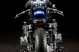 Blueberry bomber – slovenski predelan motocikel na osnovi honde goldwing