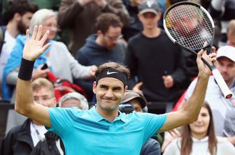 Federer je v Stuttgartu spet postal številka ena
