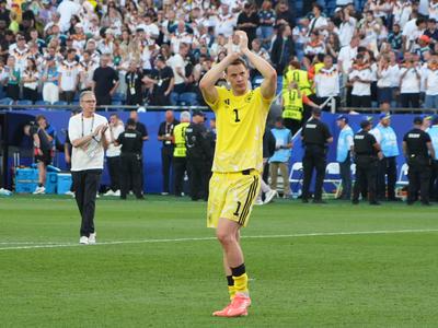 Manuel Neuer končal reprezentančno kariero