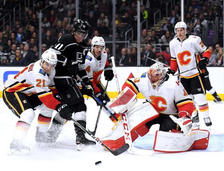 "Zmagali smo, kar je lepo," je na vprašanje, kaj mu pomeni 34. zadetek v sezoni, odgovoril Kopitar. | Foto: Getty Images