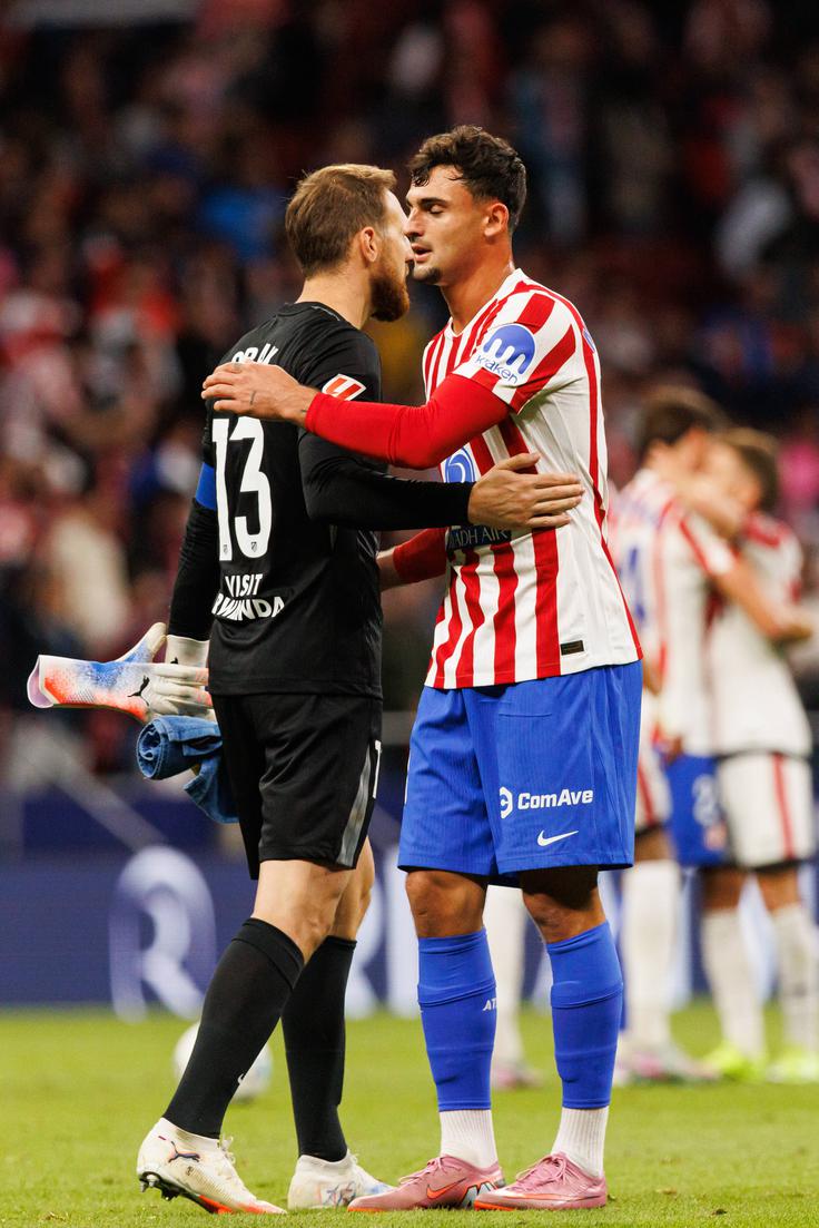 Jan Oblak je bil na nedavni slovesnosti v Parizu proglašen za sedmega najboljšega vratarja na svetu. | Foto: Guliverimage