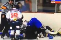 Incident: pretepel ga je na ledu, nato še pred garderobo (video)