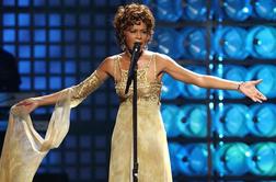 Pred letom dni se je poslovila Whitney Houston