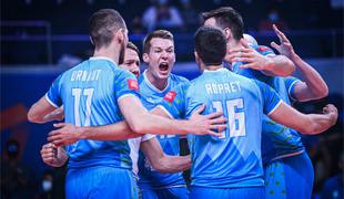 Iran presenetil svetovne prvake, Slovenci začenjajo proti Srbom
