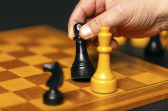 Vračajo se  Rusi in Belorusi