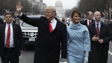 Ralphu Laurenu grozi bojkot, ker je oblekel Melanio Trump
