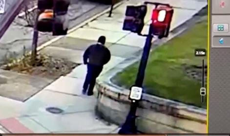 Streljal med izpitom: dve osebi mrtvi, več poškodovanih #video