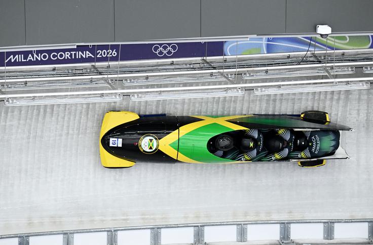 Shane Pitter in jamajška bob ekipa | Foto: Reuters