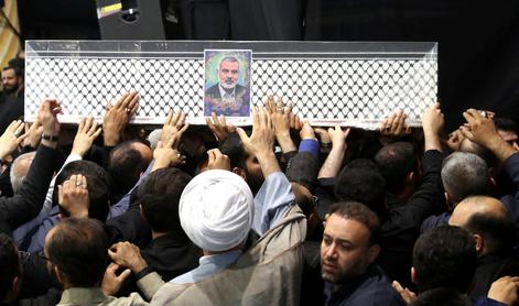 Iran pričakuje, da bodo povračilni napadi Hezbolaha segali globoko v Izrael