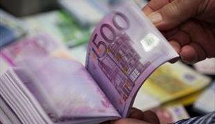 Z domnevnimi vlaganji v valutne posle oškodovani za več kot 250 tisoč evrov 