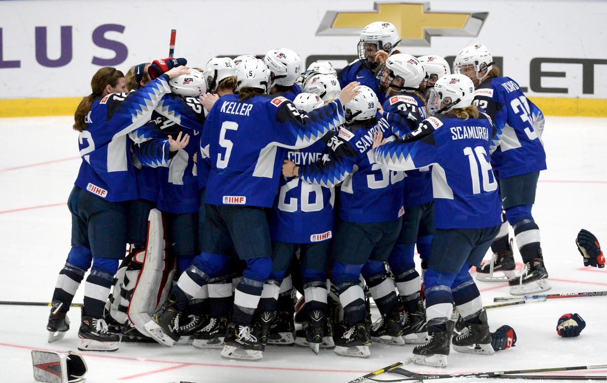 SP hokej ženske ZDA - Finska finale | Ameriške hokejistke so osvojile še deveti naslov svetovnih prvakinj. | Foto Reuters