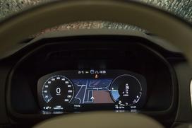 Volvo XC90 T8