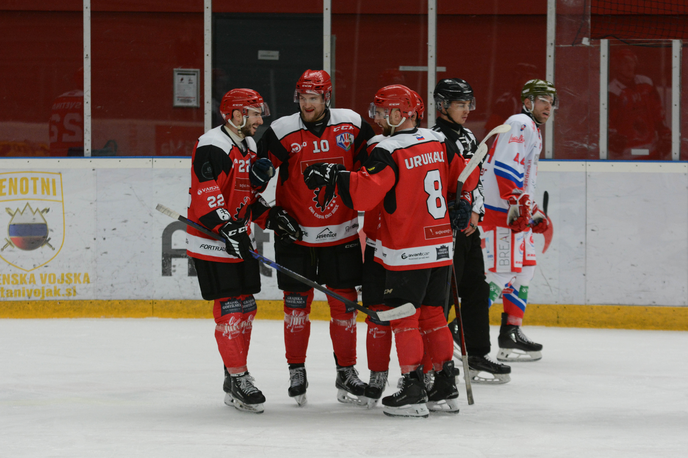 HDD Jesenice | Jeseničani so s 5:1 premagali Gardeno. | Foto Matias Demšar