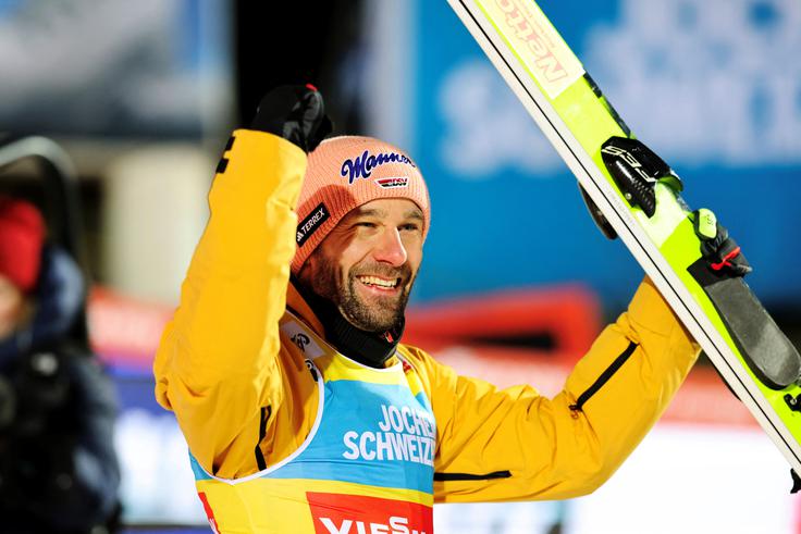Pius Paschke se veseli druge posamične zmage svetovnega pokala. | Foto: Reuters
