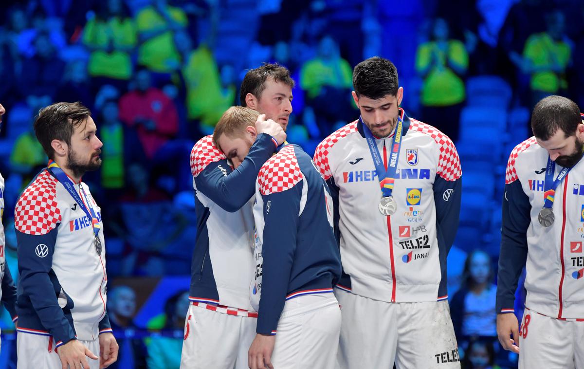 Hrvaška, rokomet | Veliko razočaranje hrvaških rokometašev po še tretjem izgubljenem finalu evropskih prvenstev od treh, ki so jih odigrali do zdaj. | Foto Reuters