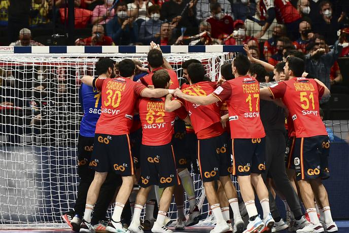 Po dveh poslasticah znana finalista evropskega prvenstva