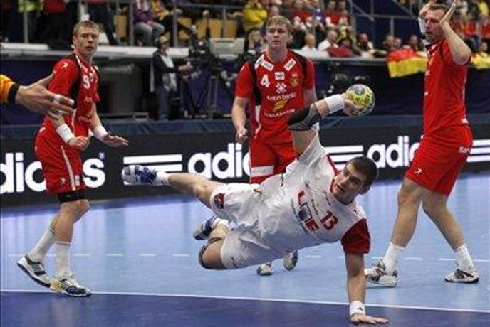 Kot zadnji v polfinale Francija in Španija