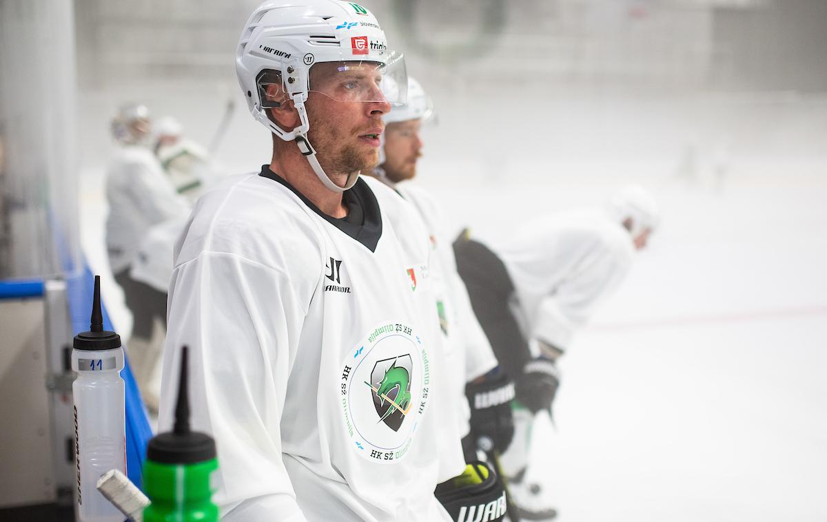 HK SŽ Olimpija trening | Hokejisti Olimpije so po sobotni zmagi v nedeljo vknjižili še eno. | Foto Grega Valančič/Sportida