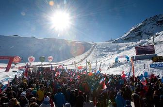 Zategnjen pas vse bolj ovira "alpince"