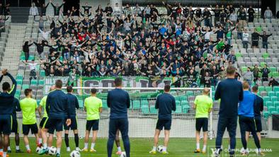 Olimpija zmagala in se še bolj približala naslovu