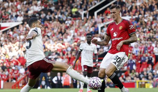 Debi Šeška z napako, Arsenal odnesel tri točke z Old Trafforda
