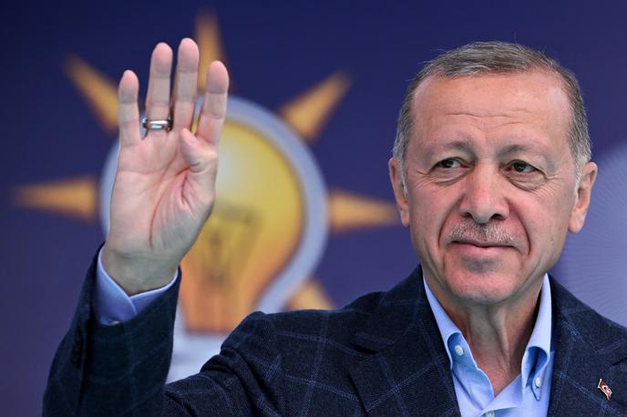 Recep Tayyip Erdogan | Erdogan kot močna politična figura že dve desetletji kroji usodo Turčije. | Foto Reuters