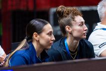 slovenska ženska košarkarska reprezentanca, Slovenija : Latvija, Jessica Shepard