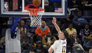 Presenetljivi adut Lakersov spregovoril o viralnem posnetku