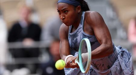 Gauff iskala loparje, nato pa gladko zmagala