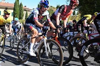 Roglič znova skrivnosten glede svoje prihodnosti #video