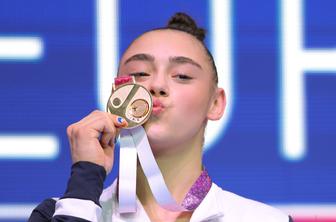 Jessica Gadirova osvojila zlato v mnogoboju