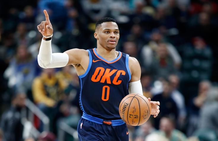 Russell Westbrook je dosegel nov trojni dvojček, že 14. v tej sezoni. Na tekmi proti Phoenixu je dosegel 26 točk in prispeval 10 skokov in 11 asistenc.  | Foto: Getty Images