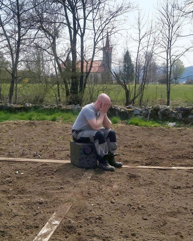 "Ni nam najlažje," pravi Lenart Perko o trenutni situaciji, a ostaja pozitiven. | Foto: osebni arhiv/Lana Kokl