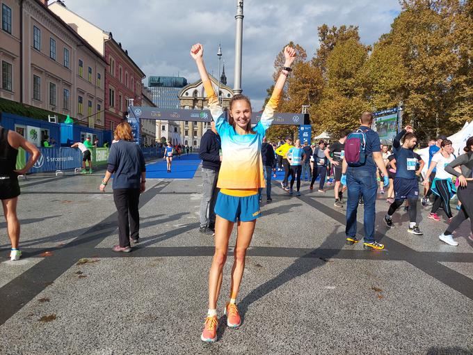 Anja Fink je osvojila četrti zaporedni slovenski naslov na 21 km. | Foto: Siol.net