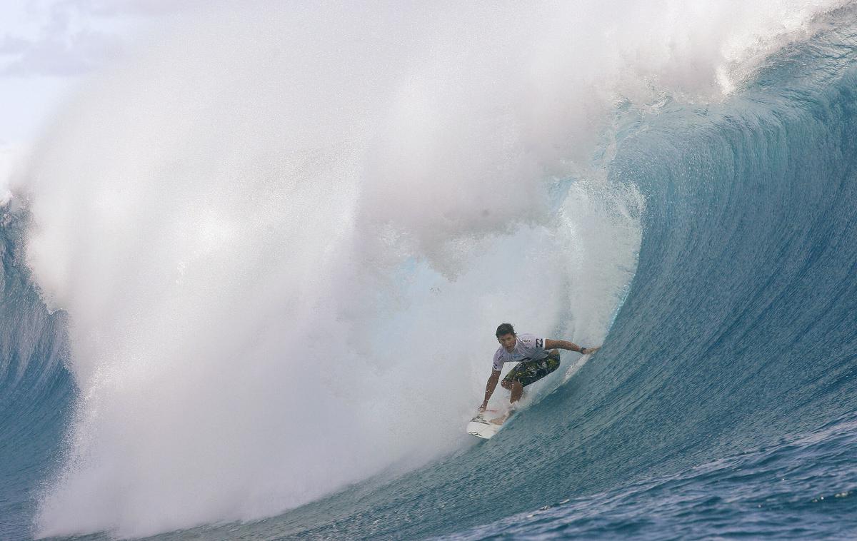 deskanje tahiti | Tekme deskarjev na vodi bodo na OI leta 2024 potekale na Tahitiju. | Foto Reuters