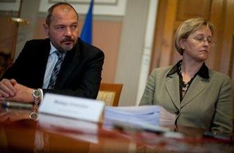 Križanič: Država prisiljena ukrepati proti plačilni nedisciplini