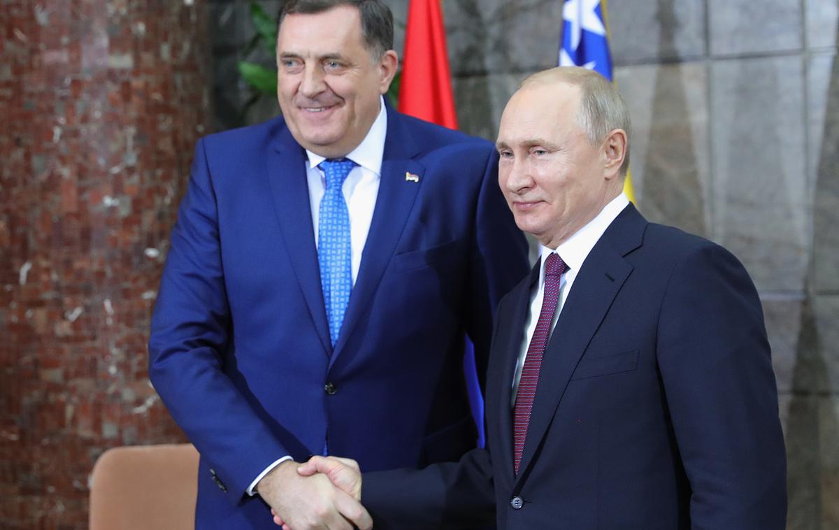 Milorad Dodik Vladimir Putin | Republika Srbska pod vodstvom Milorada Dodika nasprotuje vsem sankcijam Zahoda proti Rusiji. | Foto Reuters