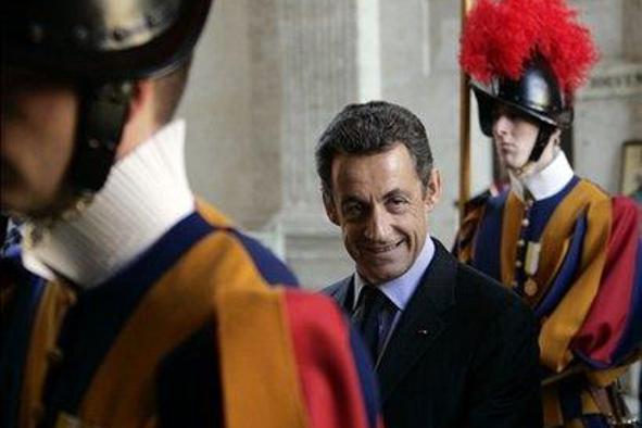 Sarkozy pri papežu o posvetnosti v francoski družbi