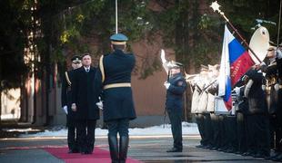 Pahor odločen: Častna straža bo prvič postrojena 25. junija
