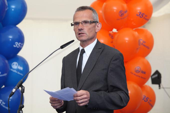 Župan Prevalj Matija Tasič je zaskrbljen zaradi zaustavitve gradnje nove Lekove tovarne. | Foto: Lek