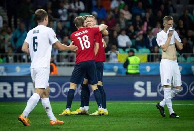 Haaland je izkoristil napako slovenske obrambe. | Foto: Vid Ponikvar/Sportida