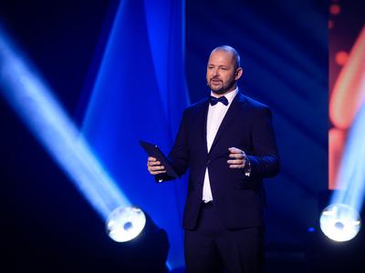 Poročil se je TV-voditelj in športni komentator Dani Bavec