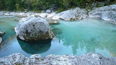 Najbolj "črna" cesta na severnem Primorskem