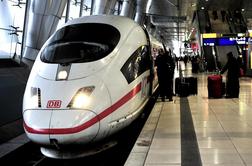 Zaradi grožnje z bombo pri Frankfurtu evakuirali vlak