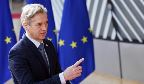 Golob: Tudi mi se ne vtikamo v druge države