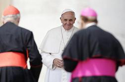 Papež priznal obstoj gejevskega lobija v Vatikanu