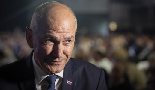 Po Thompsonovem koncertu se je oglasil tudi Janez Janša