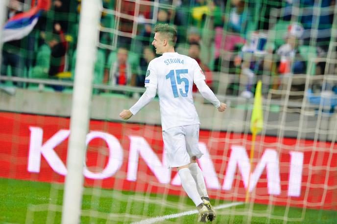 Andraž Struna | Andraž Struna, ki je en gol v 27 nastopih zabil tudi za Slovenijo, je na spektakularen način prišel do prvenca v prvi romunski ligi. | Foto Mario Horvat/Sportida