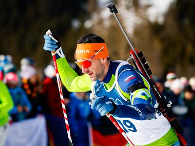 Jakov Fak do izida sezone