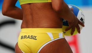 "Brazilke v bikinkah si lahko ogledujete, dotikajte pa se jih ne"